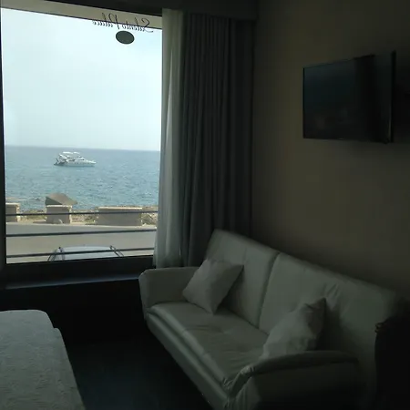 Bed & Breakfast Palace Blu Mare