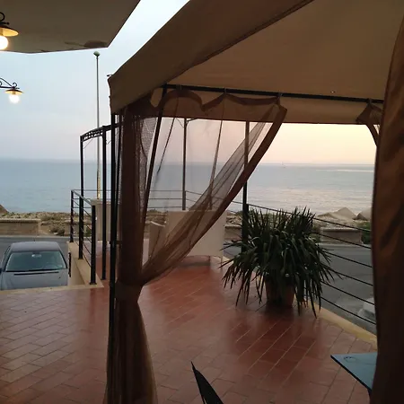 Bed and breakfast Palace Blu Mare