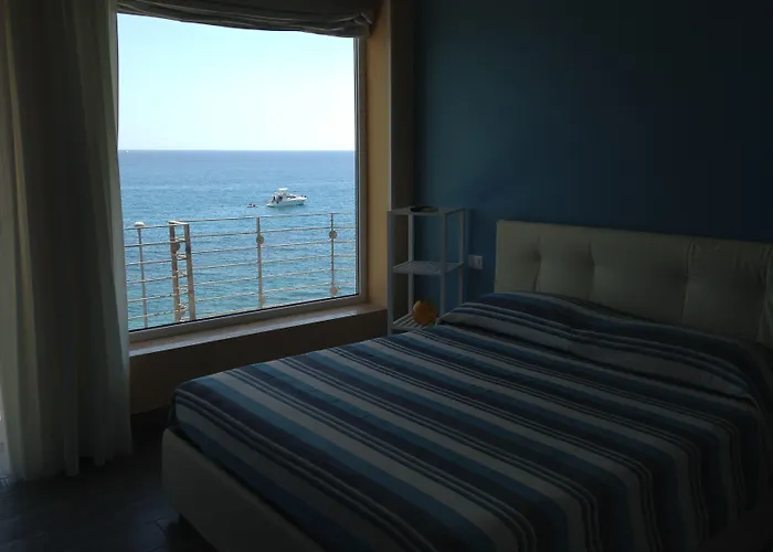 Palace Blu Mare Bed and breakfast