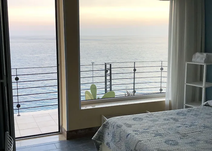 Bed and breakfast Palace Blu Mare 3*