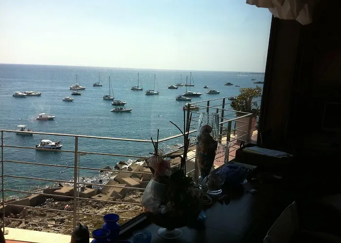 Palace Blu Mare Bed and breakfast 3*